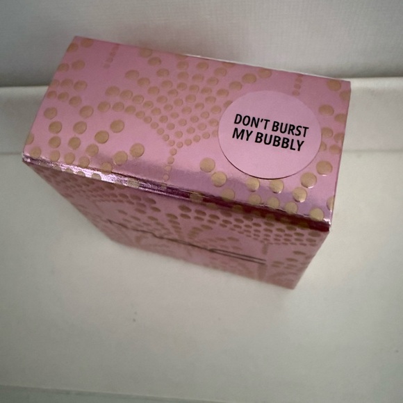 Don’t burst my bubbly! (BNIB) - Picture 3 of 4